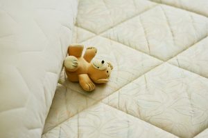memory foam mattress vs orthopaedic