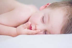 Is It Okay for Parents to Sleep With an Infant